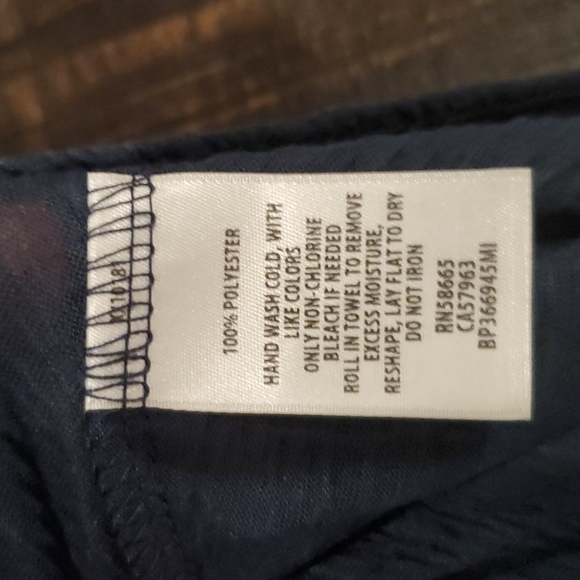 Top - Picture 7 of 7